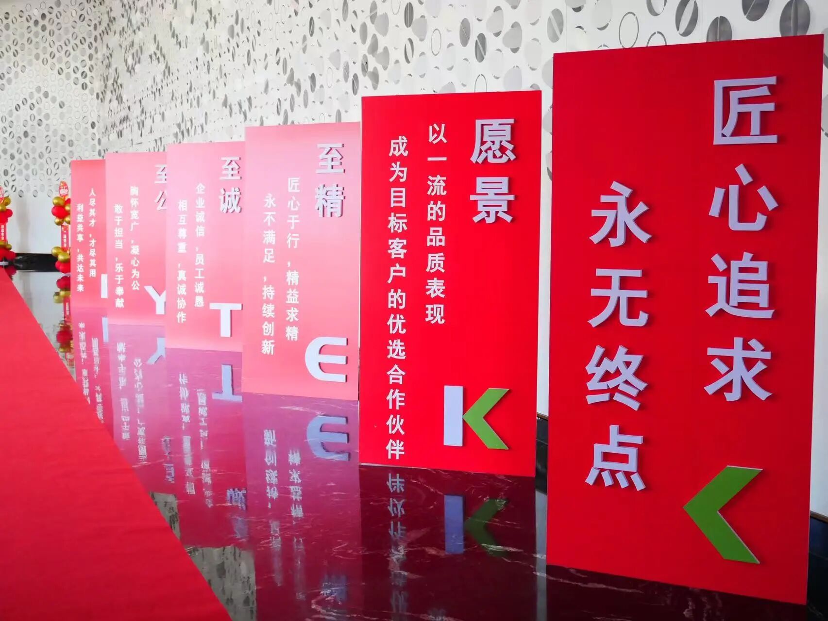 1772419182207320XBK4.jpg 23.jpg